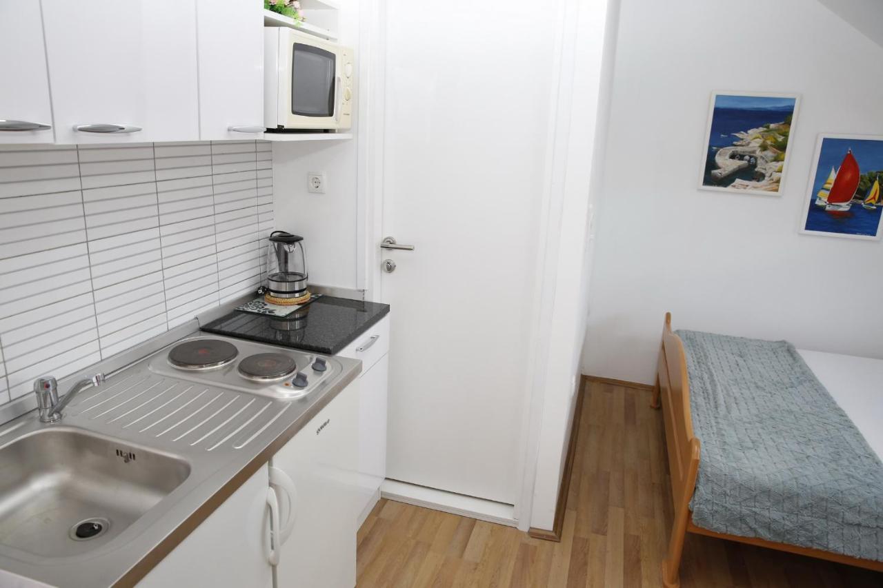 Apartments Stonehouse Водице Екстер'єр фото