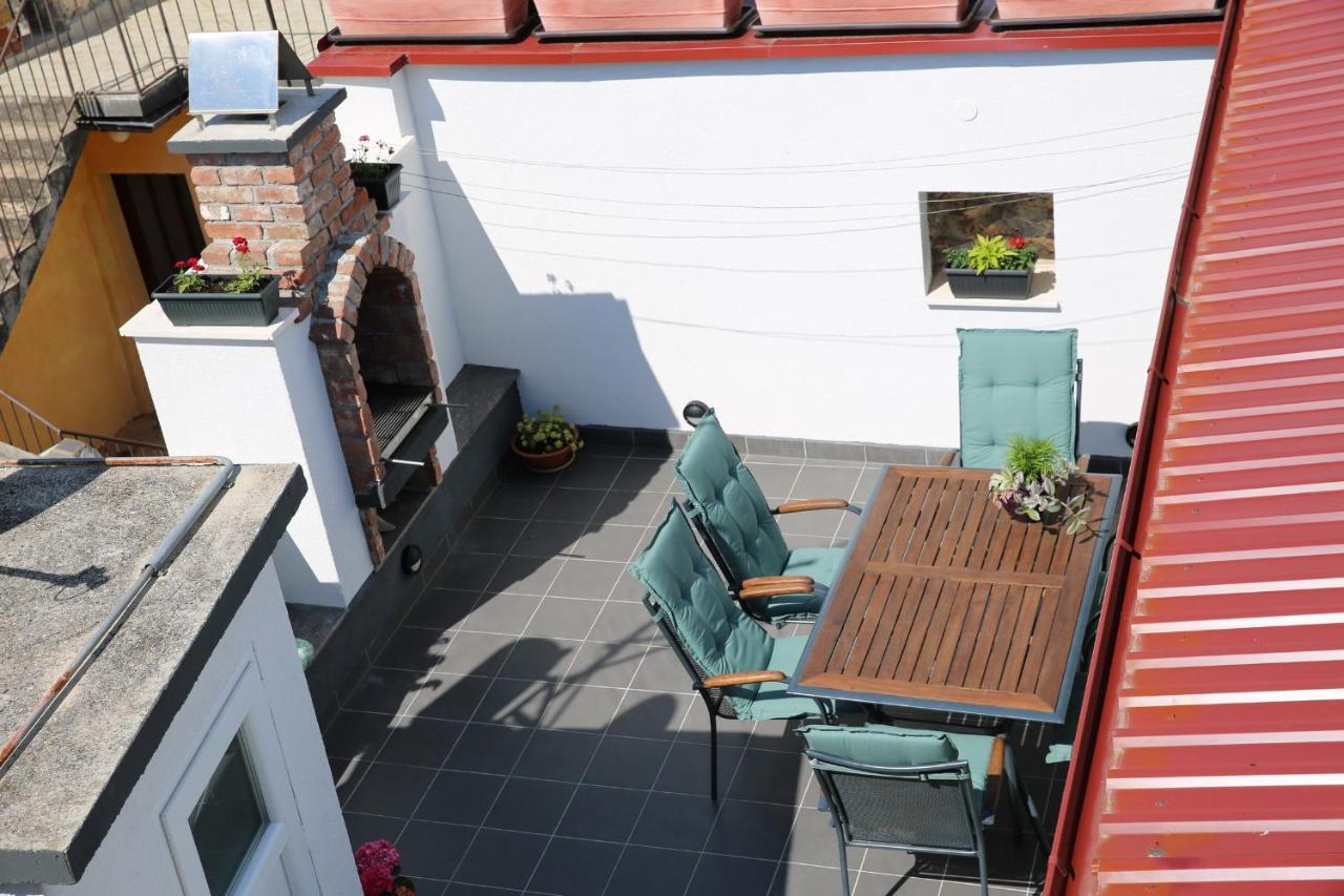 Apartments Stonehouse Водице Екстер'єр фото