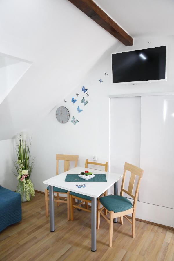Apartments Stonehouse Водице Екстер'єр фото