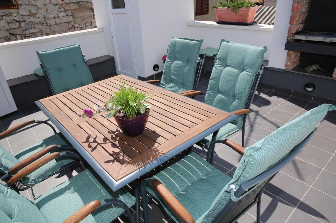Apartments Stonehouse Водице Екстер'єр фото
